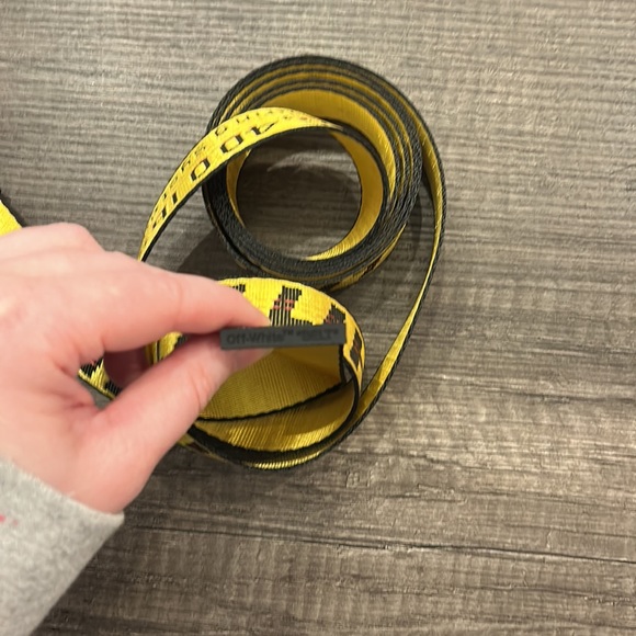 Off-White Unisex Yellow Utility Belt - Picture 3 of 3